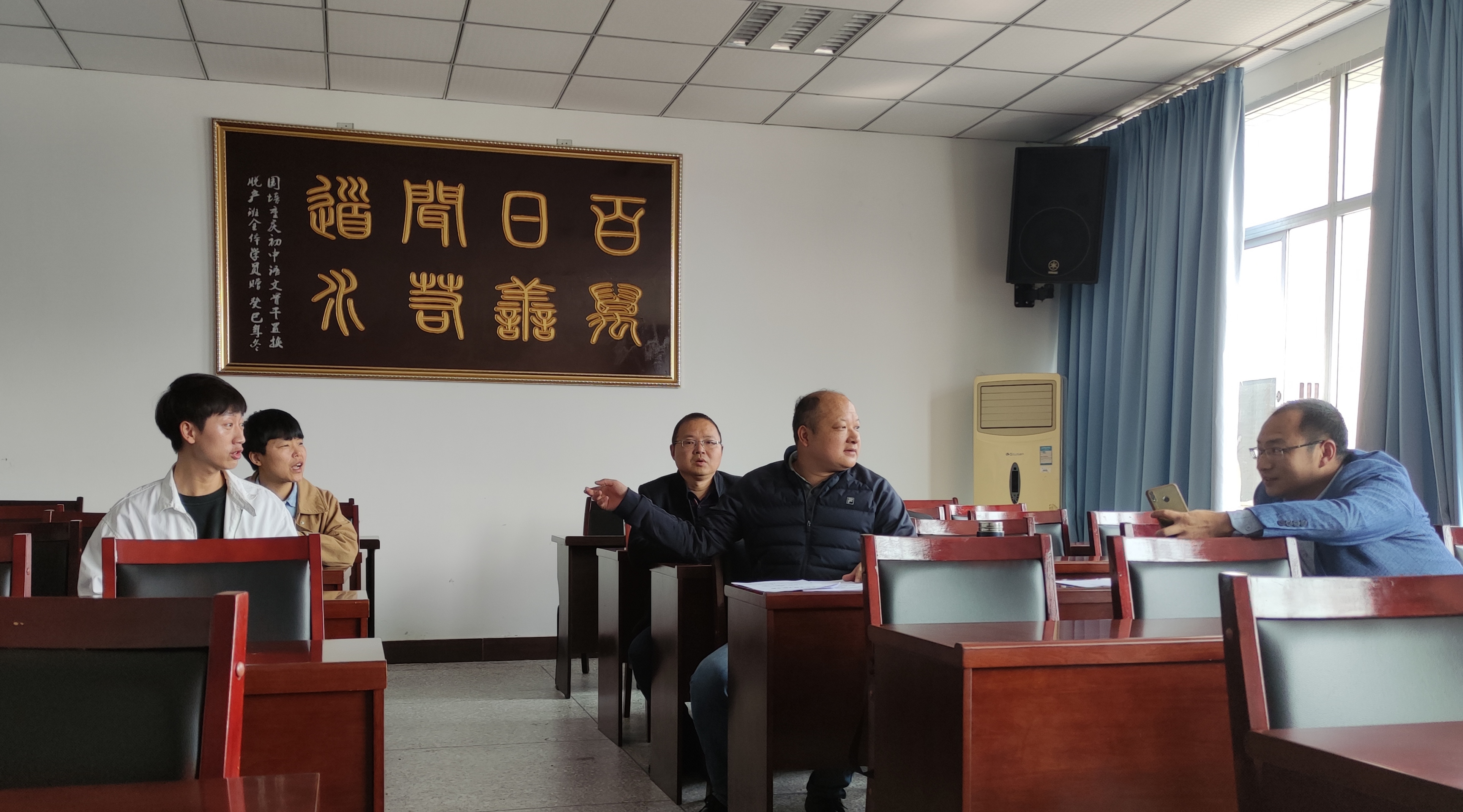 1616988790246032337.jpg 传媒艺术教研室.jpg