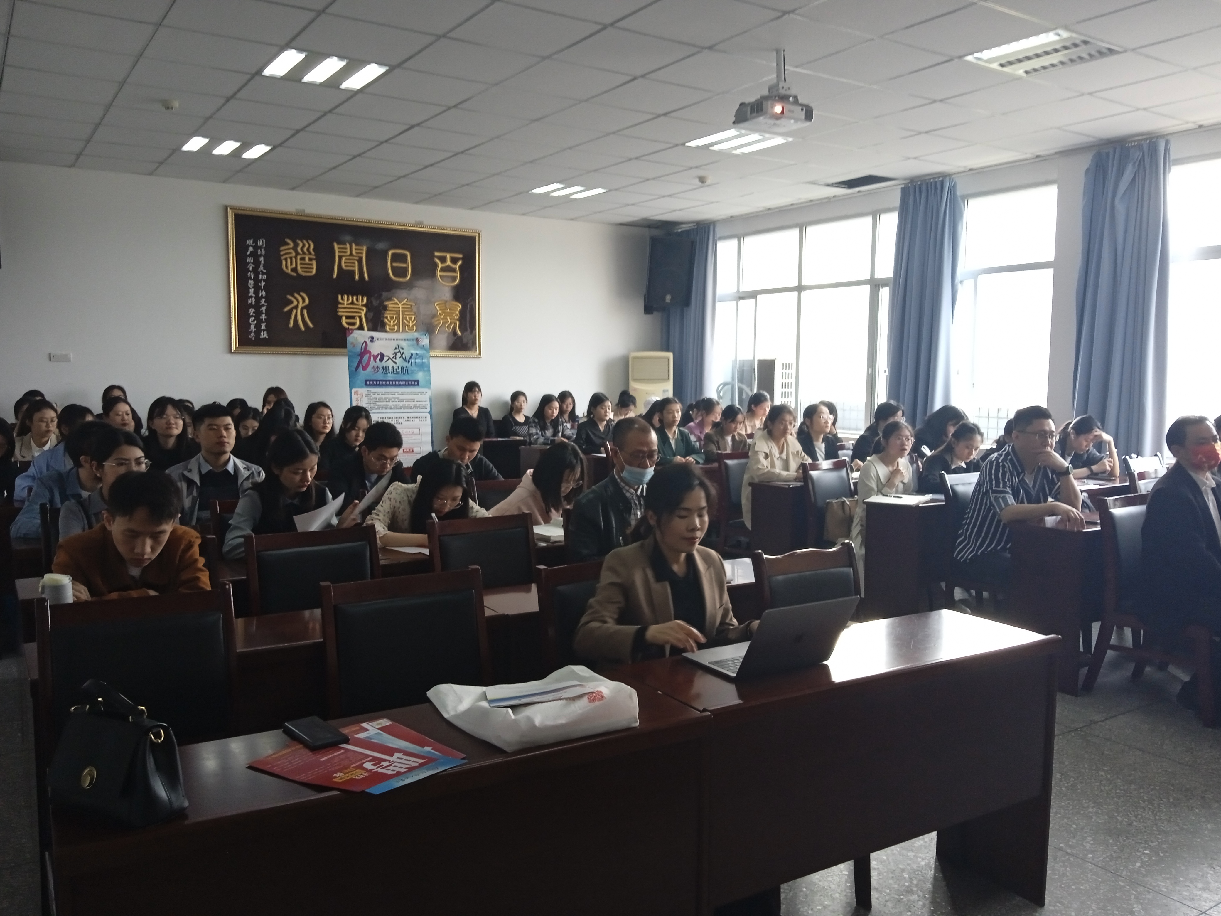 ndHQ_1647508846565078130.jpg 2.jpg