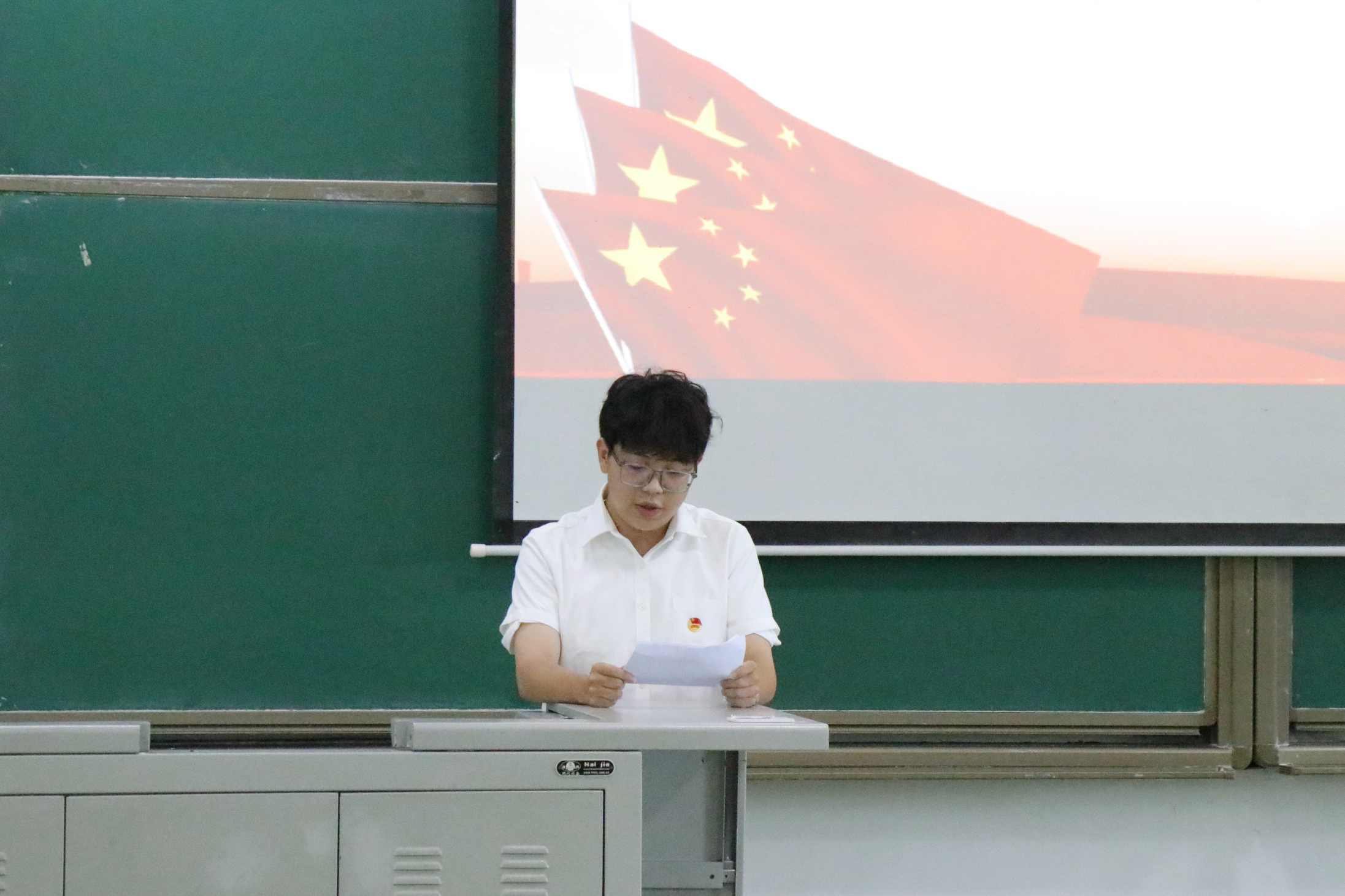 pSHk_1758875853075006807.jpg