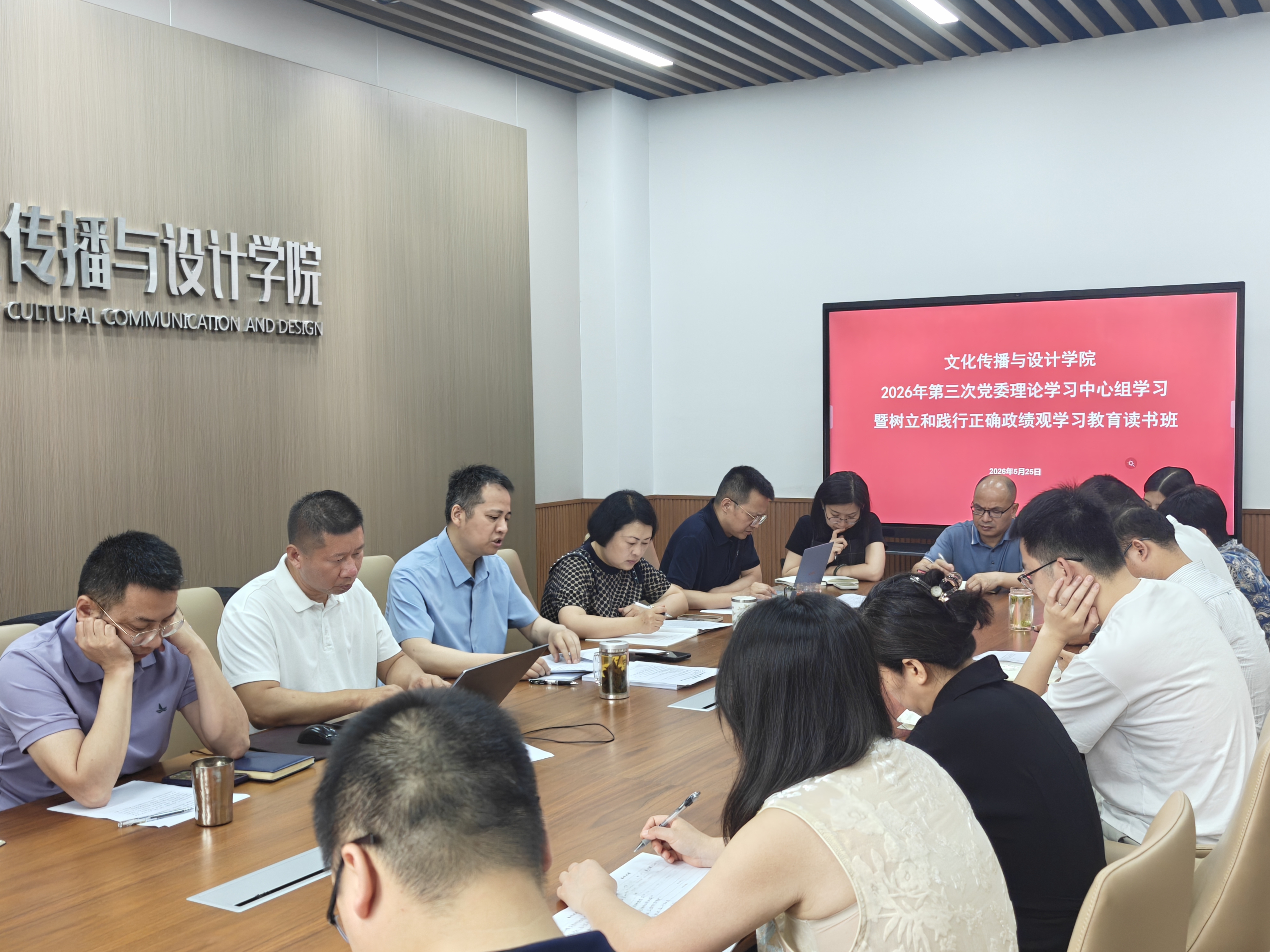 ff813f7c60d9840a9d7258ed4b42f6bf.jpg