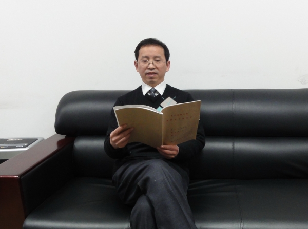 杨钊.jpg